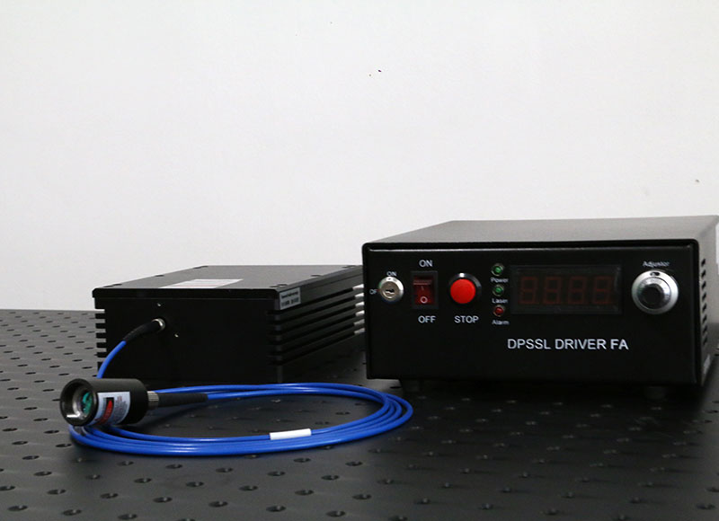 808nm 18W Fiber coupled laser with power supply - Click Image to Close